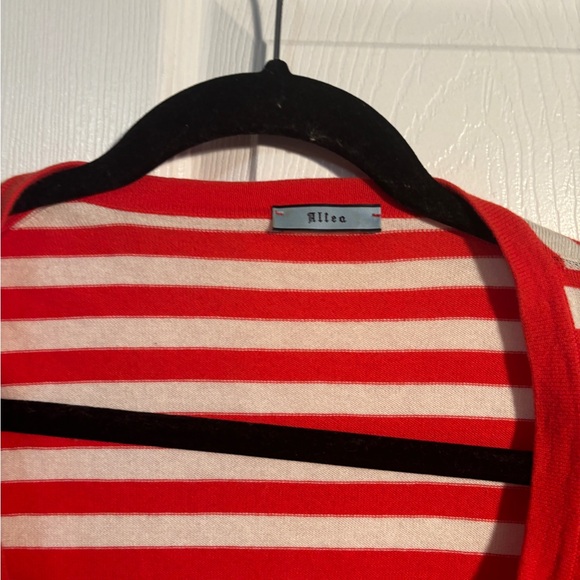 NWOT red and white stripped cardigan - Picture 2 of 4